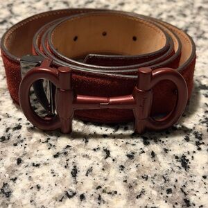 Salvatore Ferragamo Men's Burgundy Leather Belt